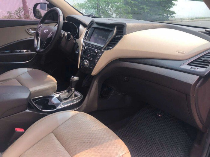 Hyundai Santafe 2.2D 2 cầu 2018