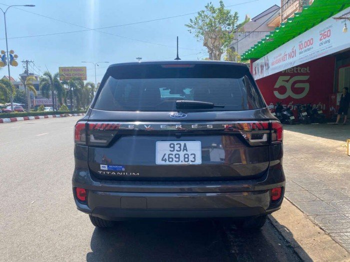 Ford Everest Titanium