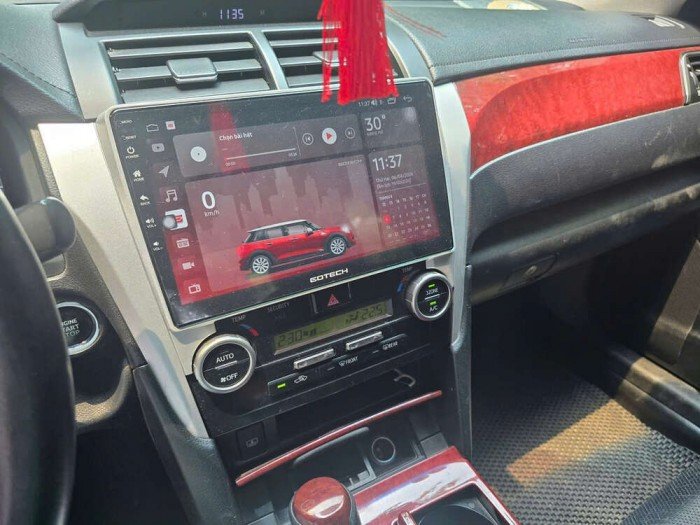 Toyota Camry 2.5Q 2014 đen