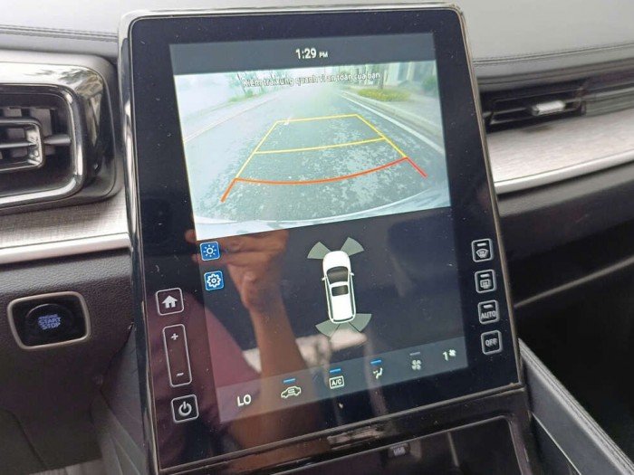 Hyundai Custin 1.5 Tiêu chuẩn 2023