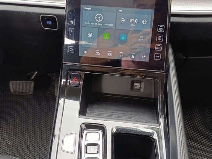 Hyundai Custin 1.5 Tiêu chuẩn 2023