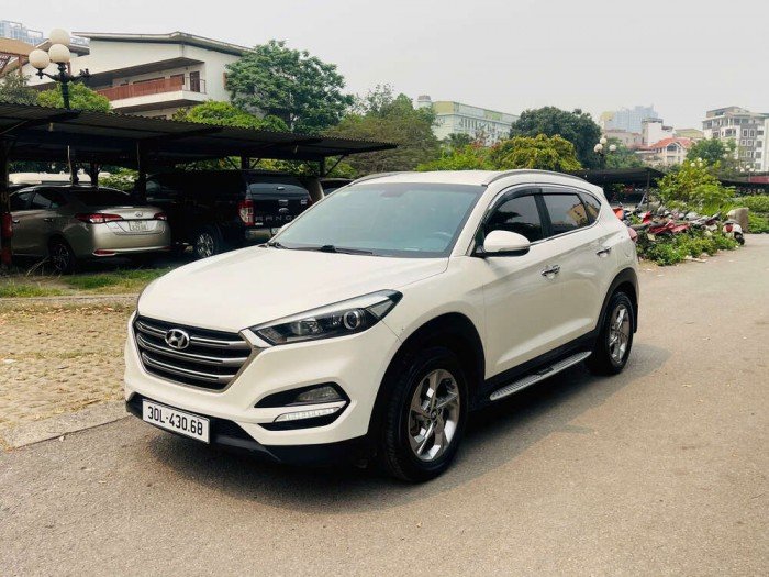 Hyundai Tucson 2.0 AT phiên bản 2015 nhập khẩu