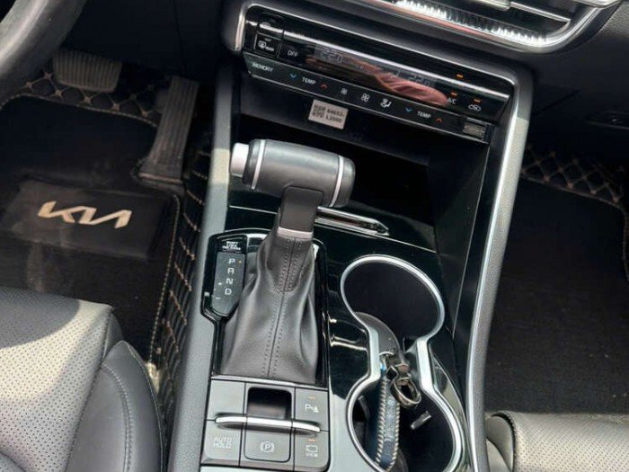 KIA K5 2.0 Premium 2022