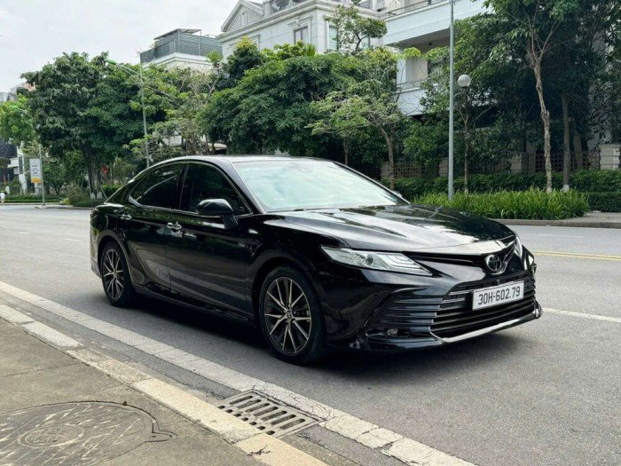 Toyota Camry 2.5Q 2022