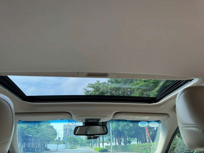 Toyota Camry 2.5Q 2022