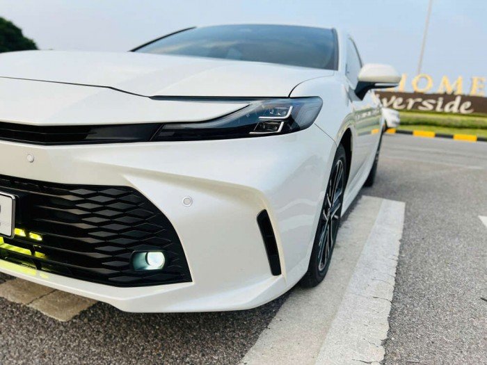 Toyota Camry 2.0Q sx 2025