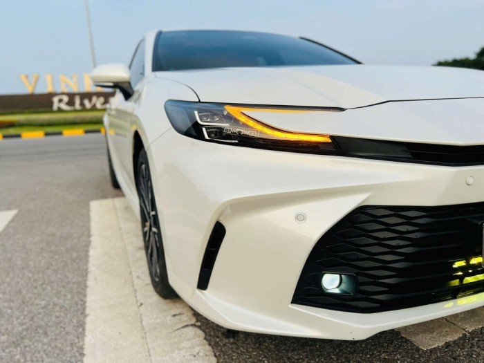 Toyota Camry 2.0Q sx 2025
