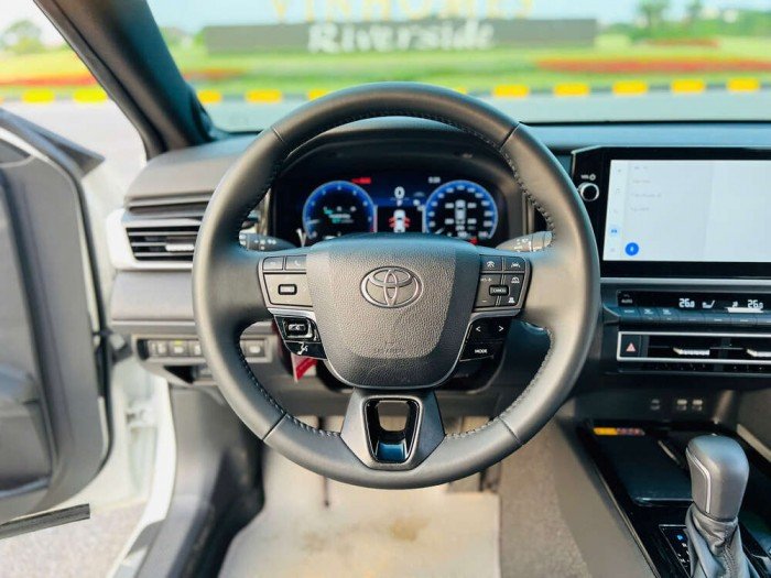 Toyota Camry 2.0Q sx 2025