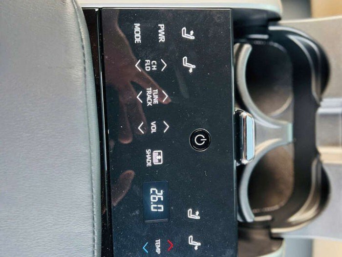 Toyota Camry 2.0Q sx 2025