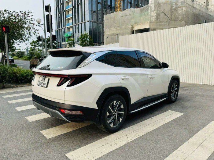 Hyundai Tucson 2.0 Đặc biệt 2023