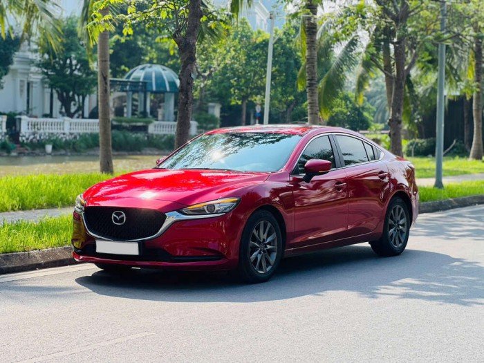 Mazda 6 2.0 Luxury 2020 Mazda 6 2.0 Luxury 2020
