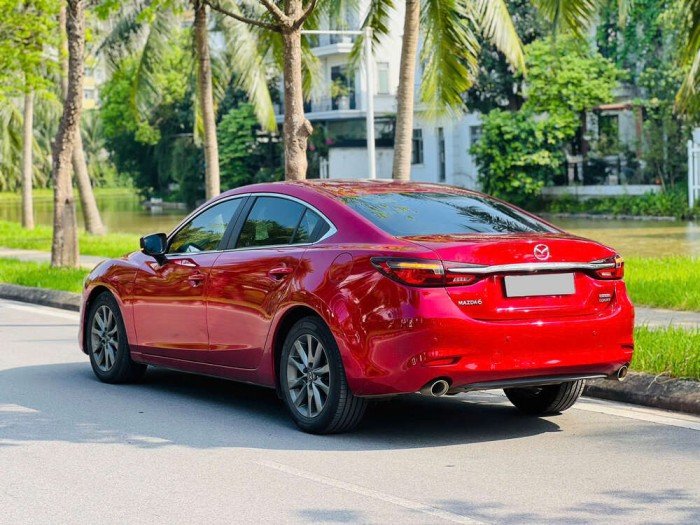 Mazda 6 2.0 Luxury 2020 Mazda 6 2.0 Luxury 2020
