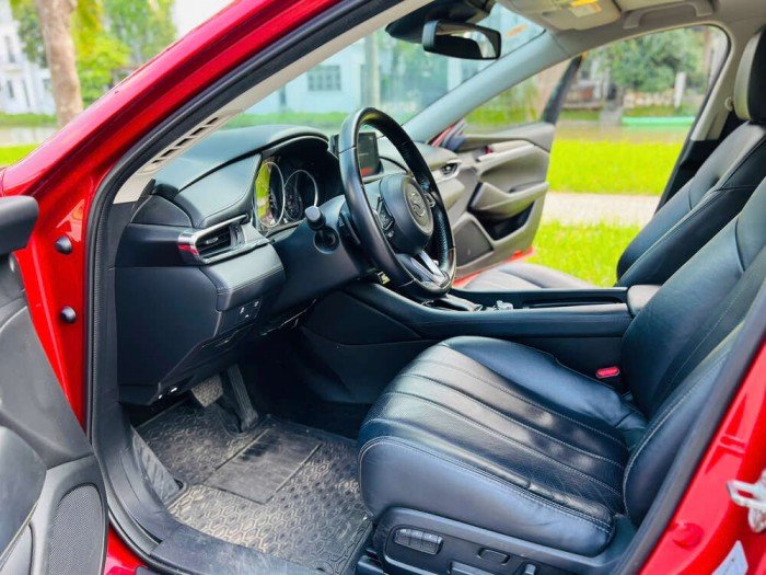 Mazda 6 2.0 Luxury 2020 Mazda 6 2.0 Luxury 2020