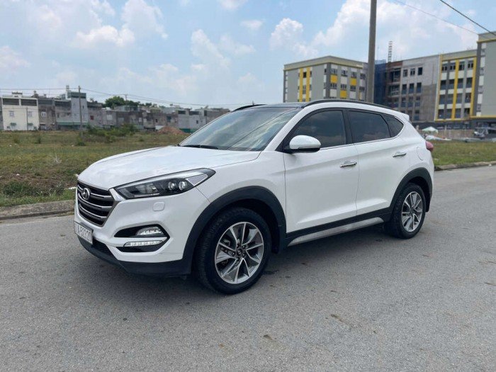 Hyundai Tucson 2.0 Đặc biệt sx 2018