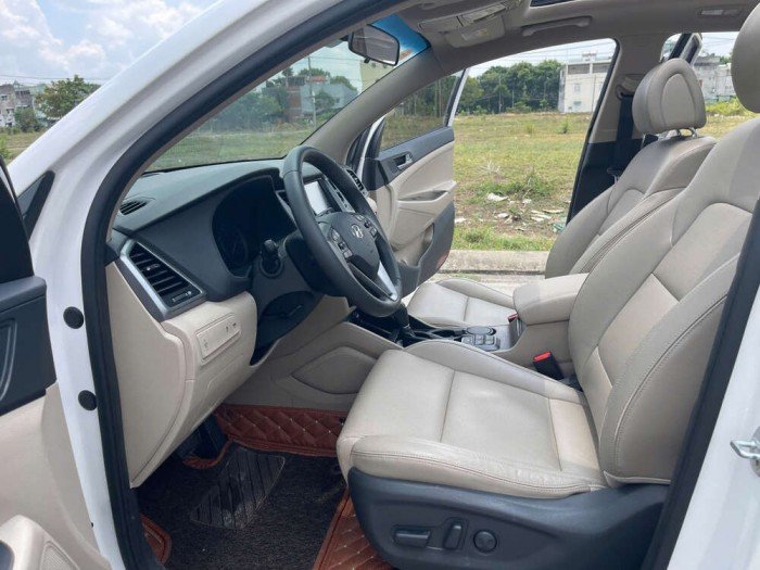 Hyundai Tucson 2.0 Đặc biệt sx 2018