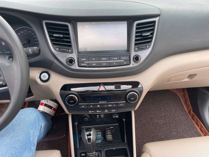Hyundai Tucson 2.0 Đặc biệt sx 2018