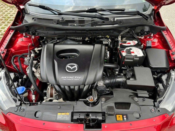 Mazda 2 2019 Sport Luxury đỏ