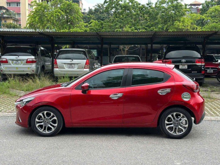 Mazda 2 2019 Sport Luxury đỏ