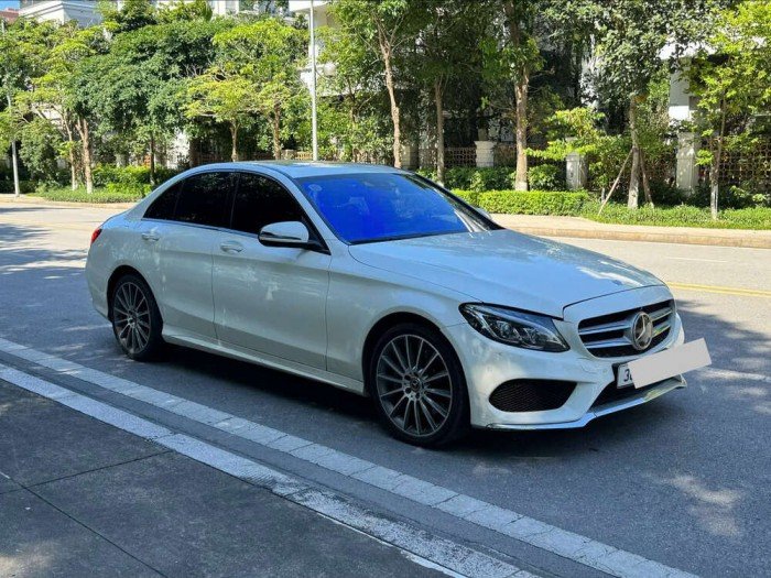 Mercedes-Benz C300 AMG 2016