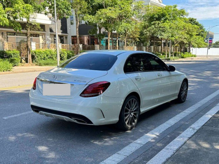 Mercedes-Benz C300 AMG 2016