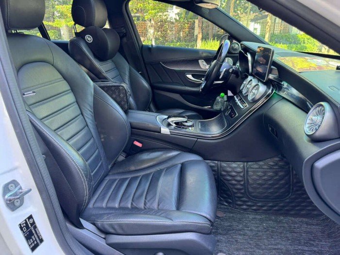 Mercedes-Benz C300 AMG 2016