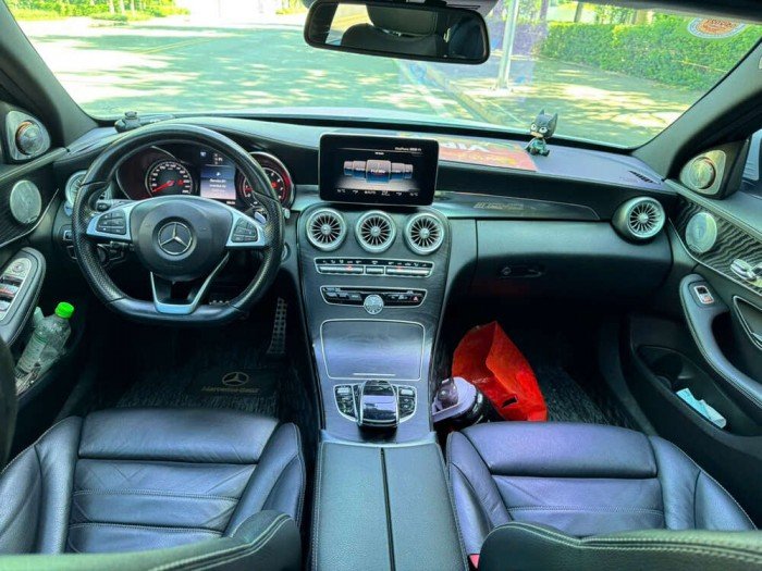 Mercedes-Benz C300 AMG 2016