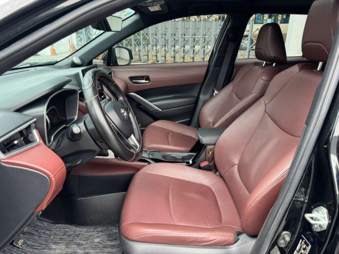 Toyota cross 1.8V 2020