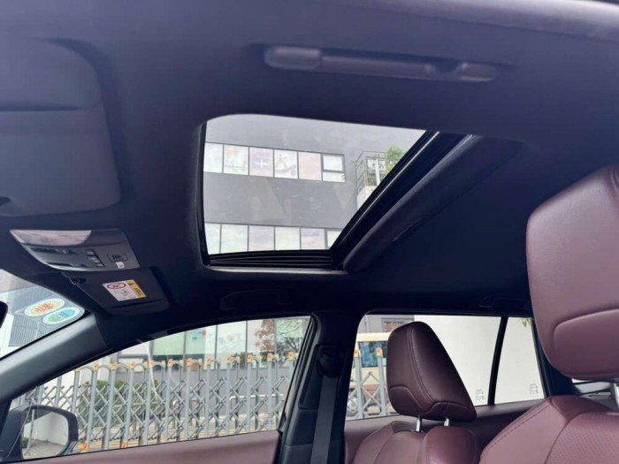 Toyota cross 1.8V 2020