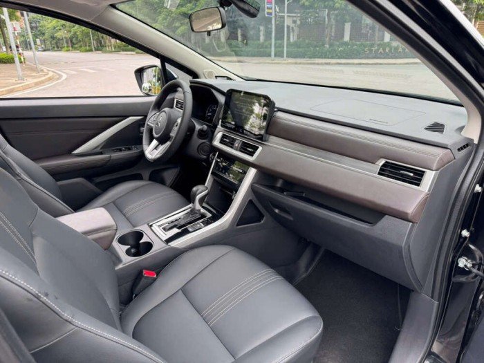 Mitsubishi Xpander Premium 1.5 AT 2024