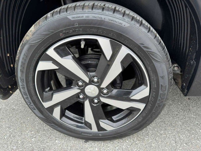 Mitsubishi Xpander Premium 1.5 AT 2024