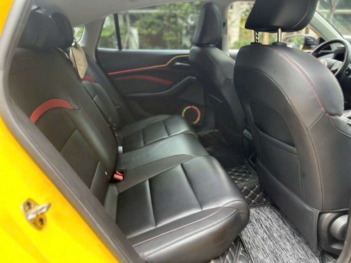 MG 5 2022 1.5Luxury Vàng