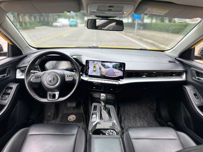 MG 5 2022 1.5Luxury Vàng