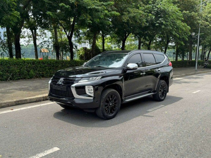Mitsubishi Pajero sport 2023