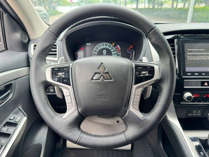 Mitsubishi Pajero sport 2023