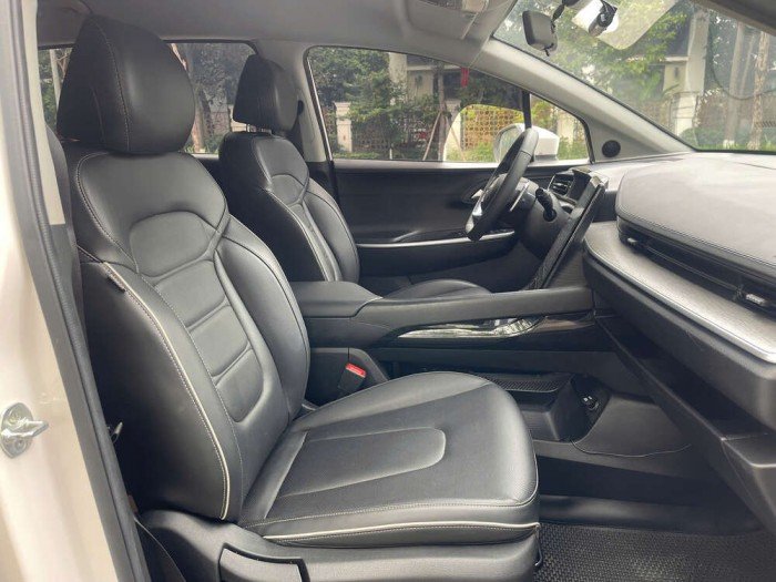 Hyundai Custin 1.5AT tiêu chuẩn 2023
