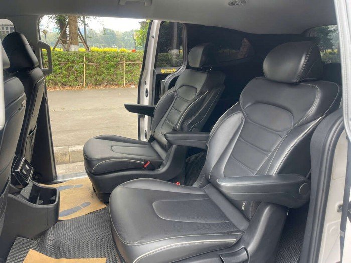 Hyundai Custin 1.5AT tiêu chuẩn 2023